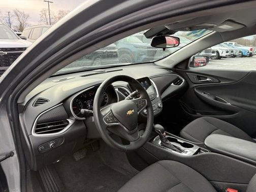 2024 Chevrolet Malibu RS