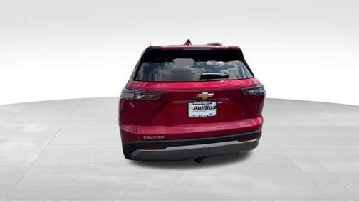 Radiant Red 2025 Chevrolet Equinox LT