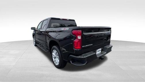 Mosaic Black Metallic 2022 Chevrolet Silverado 1500 Limited Custom