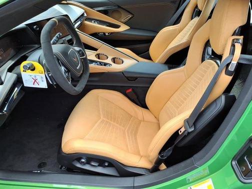 Green Metallic 2026 Chevrolet Corvette Stingray w/2LT
