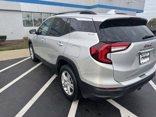 2022 GMC Terrain SLE