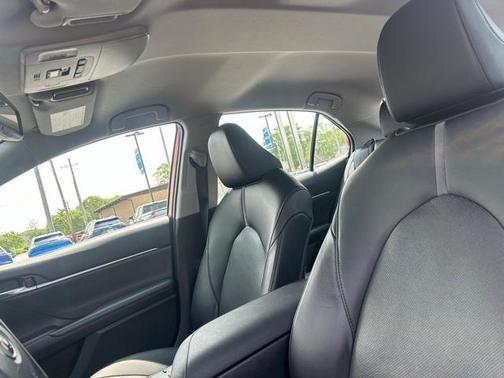 2023 Toyota Camry XLE