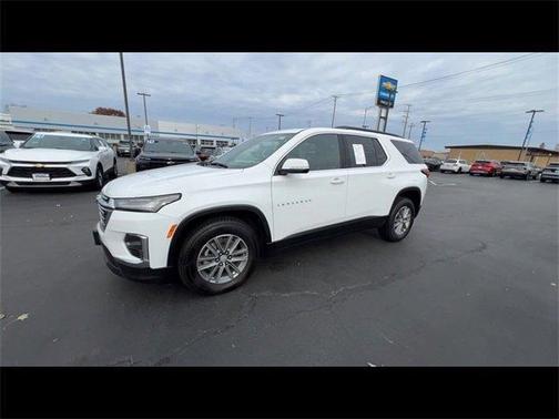 2023 Chevrolet Traverse LT Leather