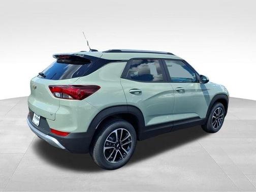 Green 2026 Chevrolet Trailblazer LT