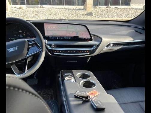 Metallic 2024 Cadillac LYRIQ Luxury