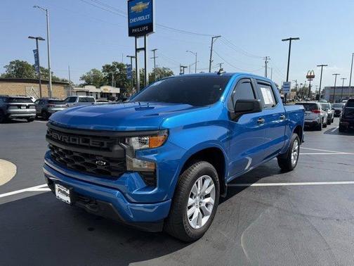 2022 Chevrolet Silverado 1500 Custom