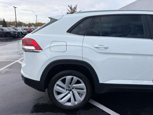 2021 Volkswagen Atlas Cross Sport 3.6L V6 SE w/Technology