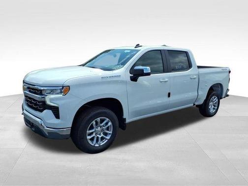 Summit White 2026 Chevrolet Silverado 1500 LT