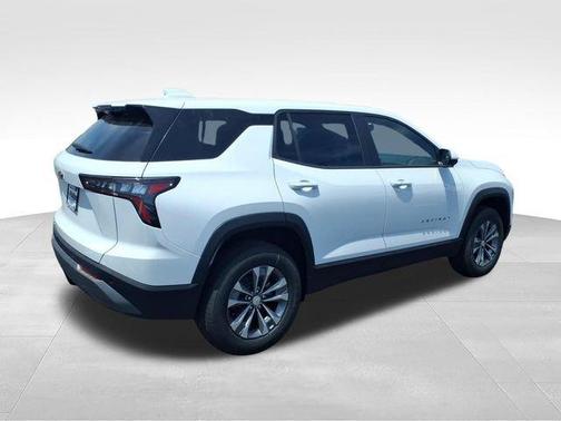 Summit White 2026 Chevrolet Equinox LT
