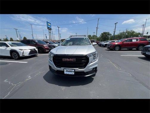 2022 GMC Terrain SLT