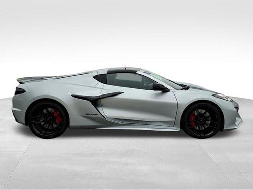 Blade Silver Metallic 2026 Chevrolet Corvette Z06