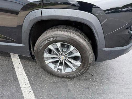 Mosaic Black Metallic 2026 Chevrolet Equinox LT