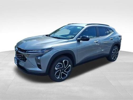 Sterling Gray Metallic 2026 Chevrolet Trax 2RS