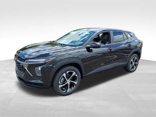 Mosaic Black Metallic 2026 Chevrolet Trax 1RS