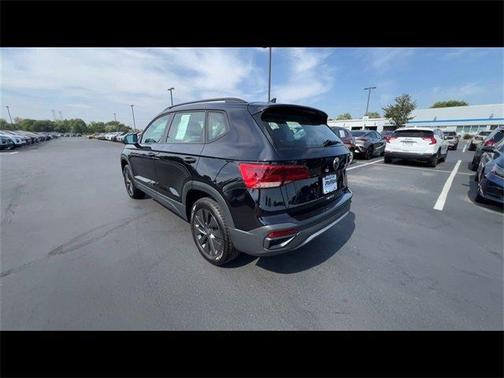 2024 Volkswagen Taos 1.5T S