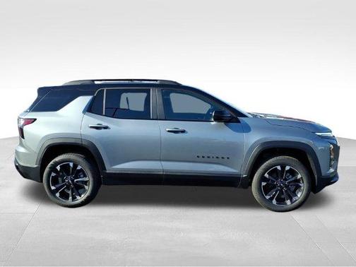 Sterling Gray Metallic 2027 Chevrolet Equinox RS