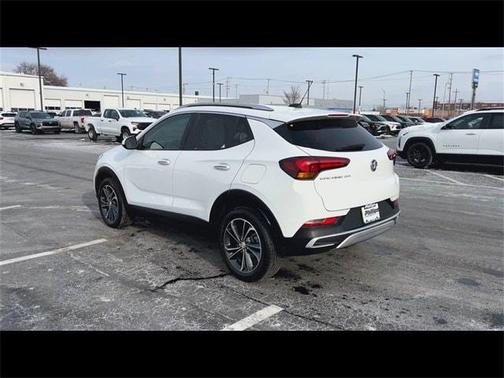 2022 Buick Encore GX Select