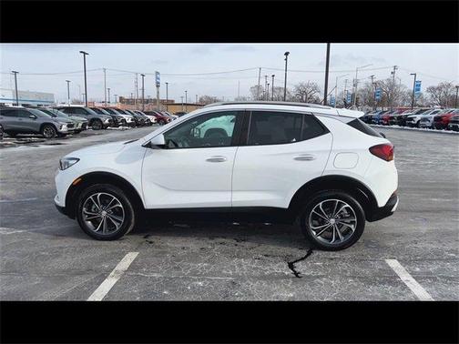 2022 Buick Encore GX Select