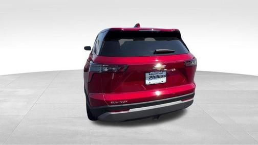 Radiant Red 2025 Chevrolet Equinox LT