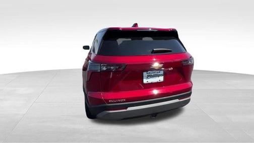 Radiant Red 2025 Chevrolet Equinox LT