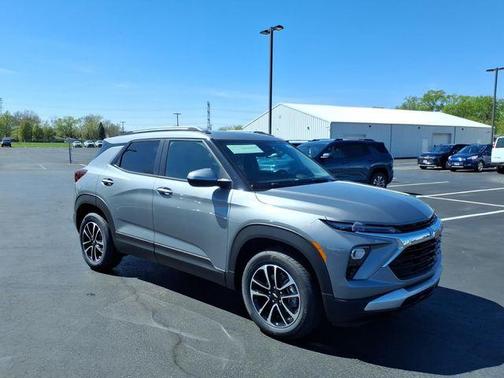 Sterling Gray Metallic 2026 Chevrolet Trailblazer LT
