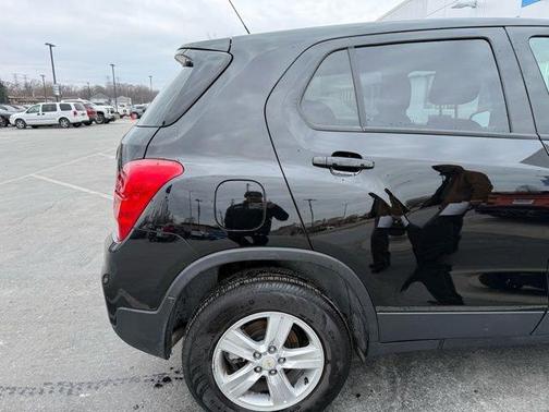 2022 Chevrolet Trax LS