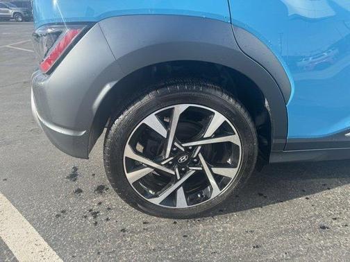 2023 Hyundai KONA Limited