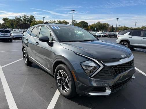 2023 Kia Sportage LX