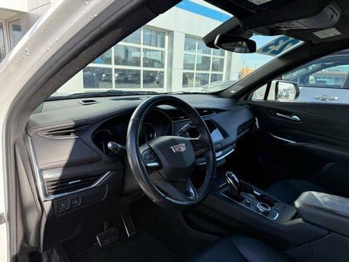 2023 Cadillac XT4 Sport