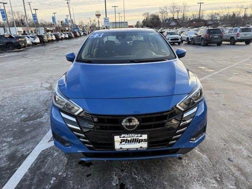 2023 Nissan Versa 1.6 SV