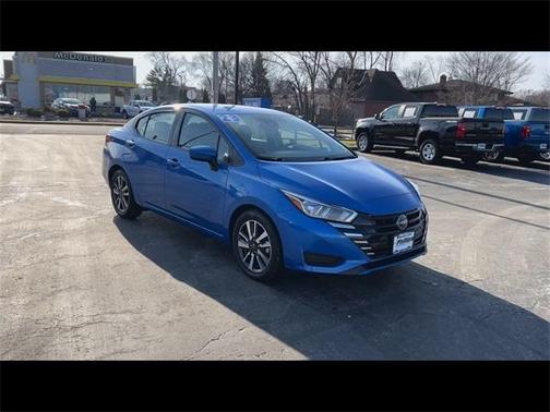 2023 Nissan Versa 1.6 SV