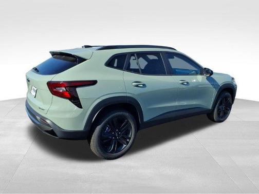 Green 2026 Chevrolet Trax ACTIV