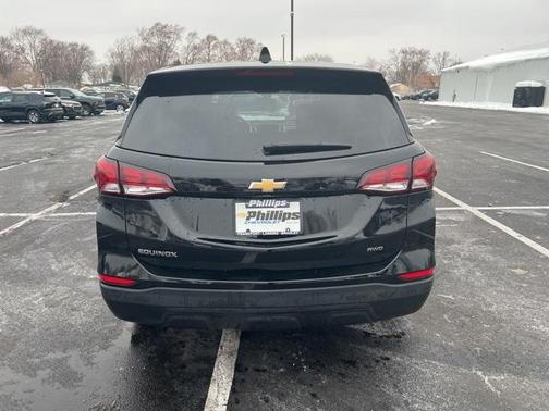 2023 Chevrolet Equinox LS