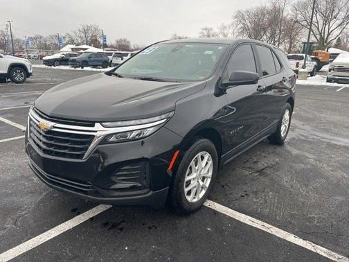 2023 Chevrolet Equinox LS