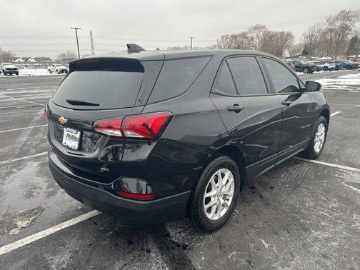 2023 Chevrolet Equinox LS
