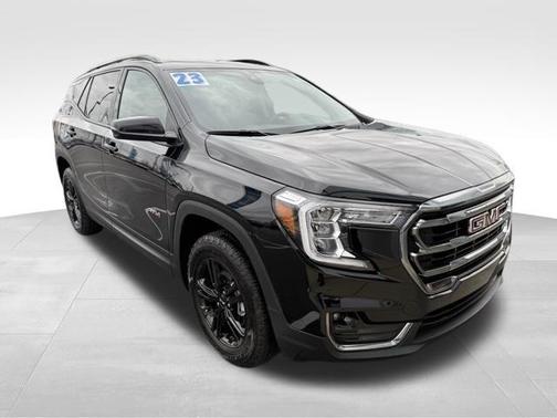 2023 GMC Terrain AT4