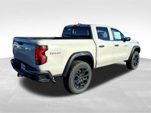 White Sand 2026 Chevrolet Colorado Trail Boss