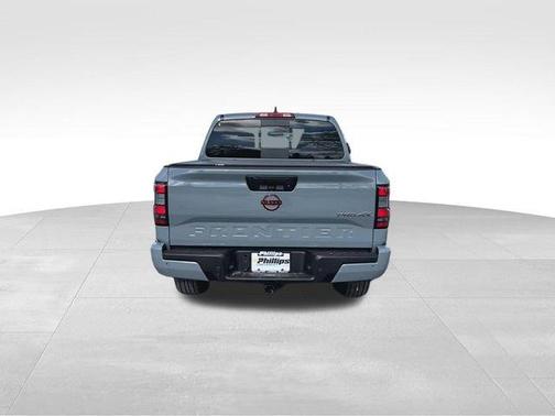 Boulder Gray Pearl 2023 Nissan Frontier PRO-4X