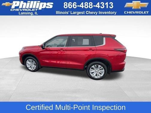 2025 Mitsubishi Outlander ES