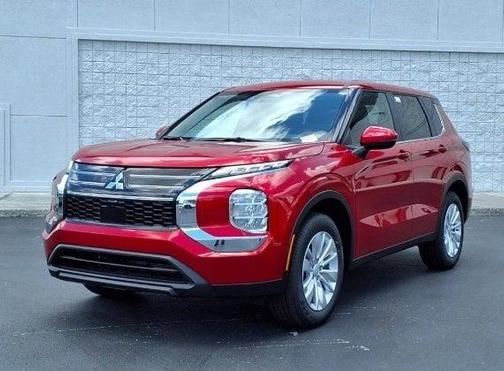 2025 Mitsubishi Outlander ES