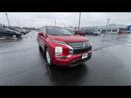 2025 Mitsubishi Outlander ES