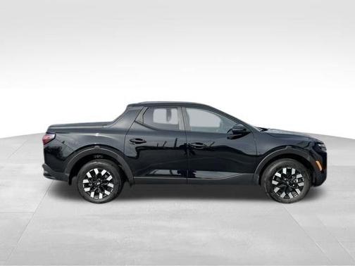 Phantom Black 2025 Hyundai SANTA CRUZ SEL