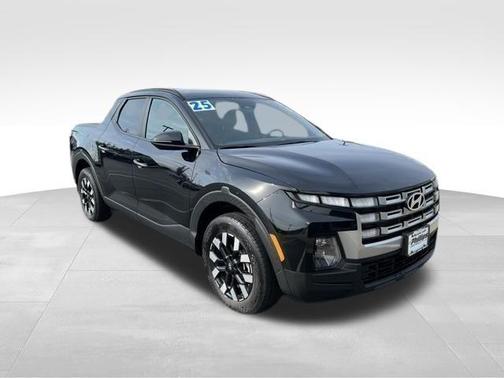 Phantom Black 2025 Hyundai SANTA CRUZ SEL