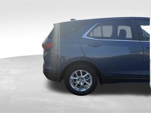 Lakeshore Blue Metallic 2024 Chevrolet Equinox LT