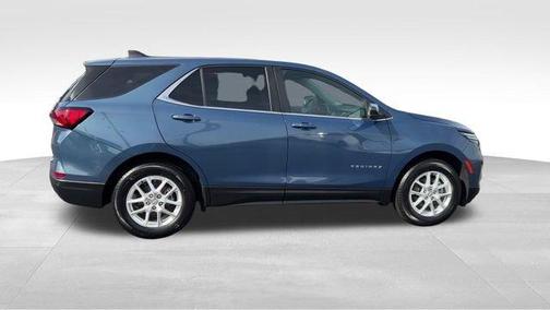 Lakeshore Blue Metallic 2024 Chevrolet Equinox LT