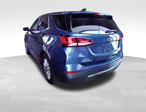 Lakeshore Blue Metallic 2024 Chevrolet Equinox LT