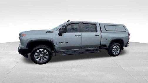Sterling Gray Metallic 2024 Chevrolet Silverado 2500 Custom