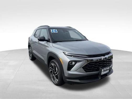 Sterling Gray Metallic 2026 Chevrolet Trailblazer RS