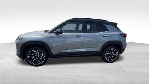 Sterling Gray Metallic 2026 Chevrolet Trailblazer RS