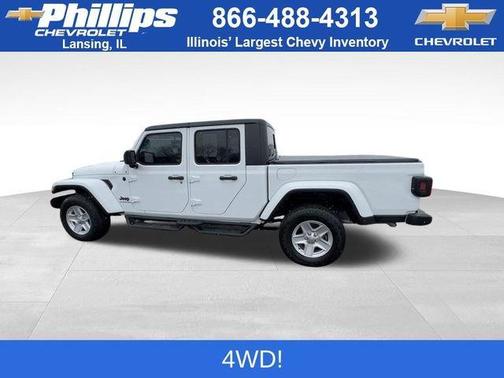 2022 Jeep Gladiator Sport
